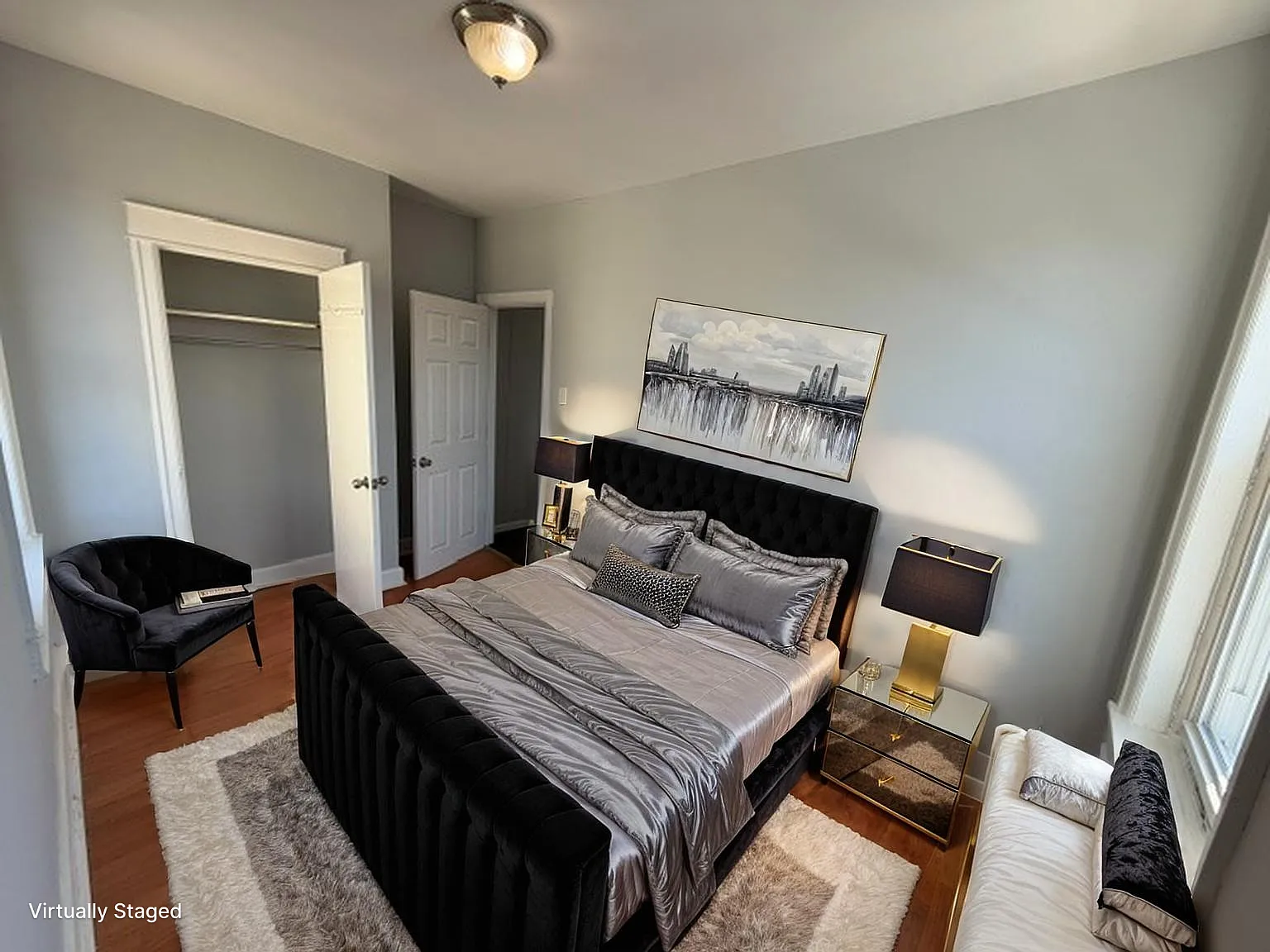3 bed, 1003 sqft, $1,450 — Photo 4