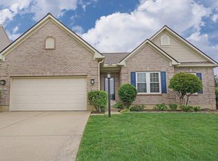 141 Village Park Dr, Lebanon, OH 45036