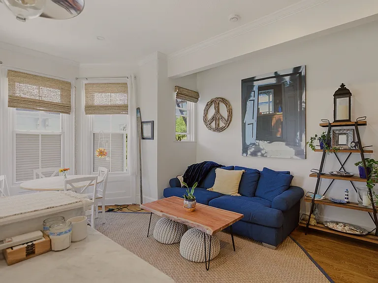 67 Perry St #5 — Photo 15