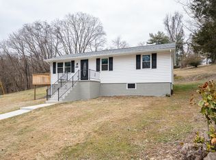 294 Valley Rd, Troutville, VA 24175