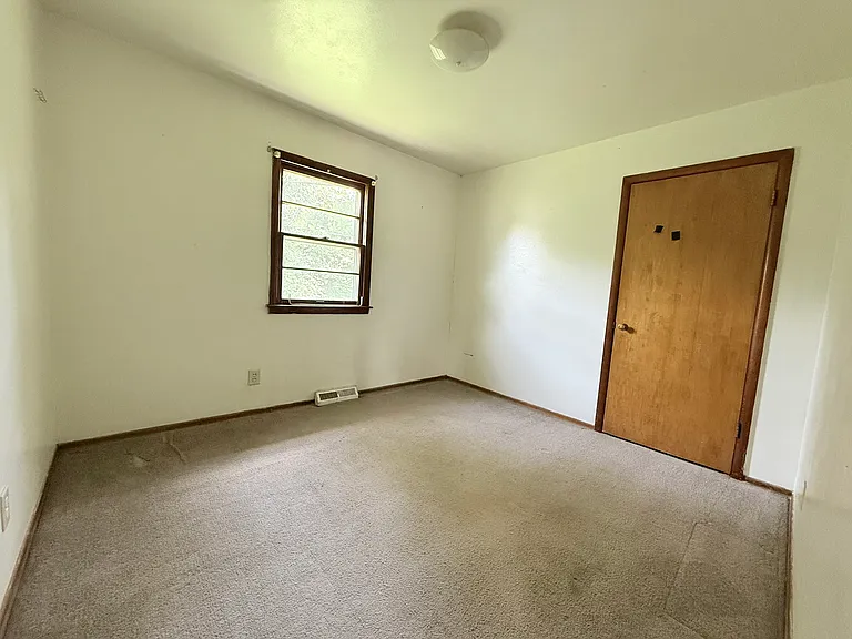 610 Blair St — Photo 7