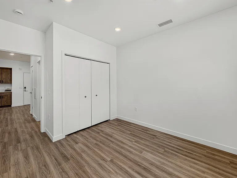 Kuna Commons — Photo 19