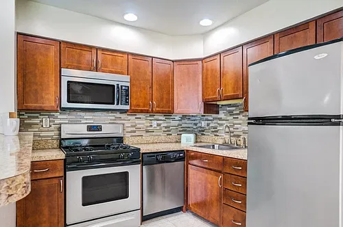 Sherry Lake Apartment Homes Photo 1