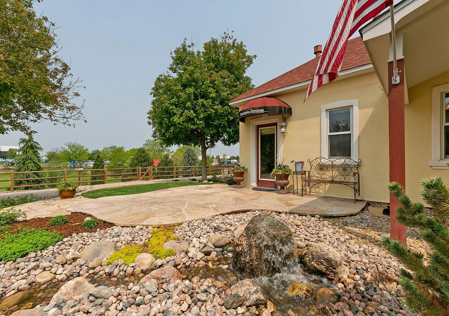 745 Jackson Court — Photo 4