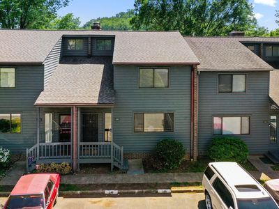 143 Harvest Dr, Charlottesville, VA, 22903