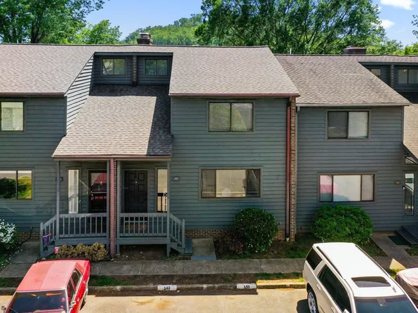 143 Harvest Dr, Charlottesville, VA 22903