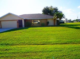 437 Londrina Dr, Punta Gorda, FL 33983