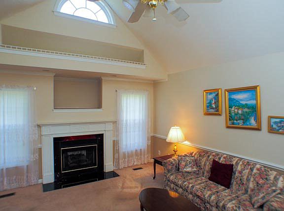 2nd image of 317 Wesley Dr