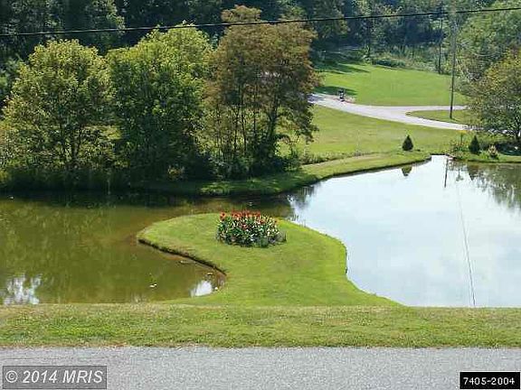 5th image of 340 Imperial Dr