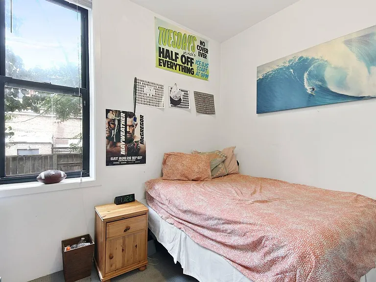2434 N Burling St #1 — Photo 21