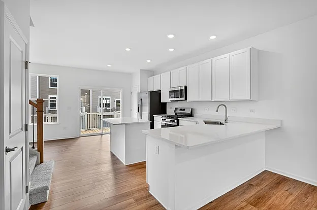Red Oak Cir — Photo 7