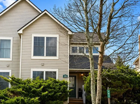 193 Sycamore Ct, Tannersville, PA 18372