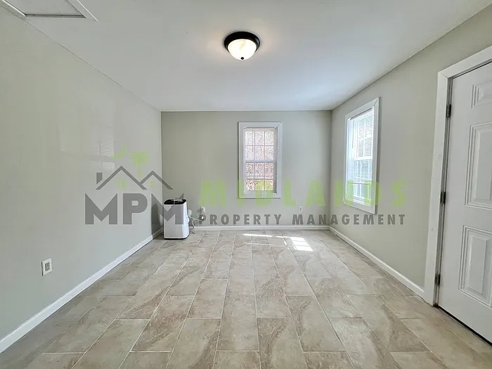 290 Browning Ct #A — Photo 6