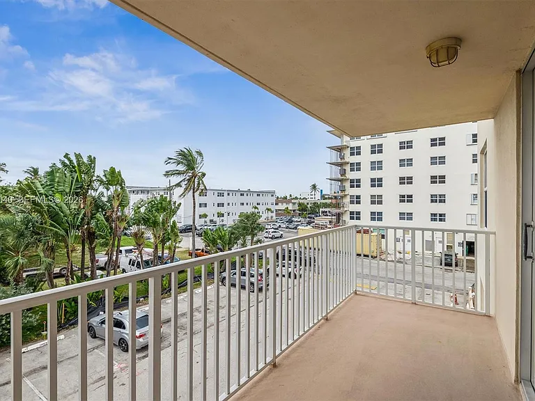 1401 S Ocean Dr #306 — Photo 11