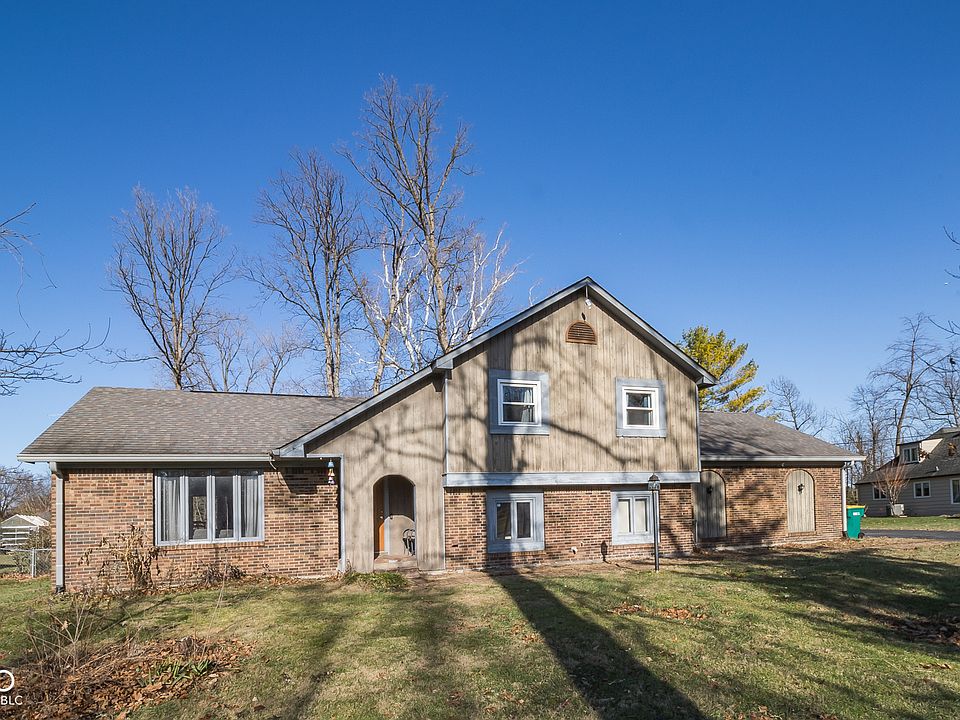 1st image of 7984 Oak Hill Dr