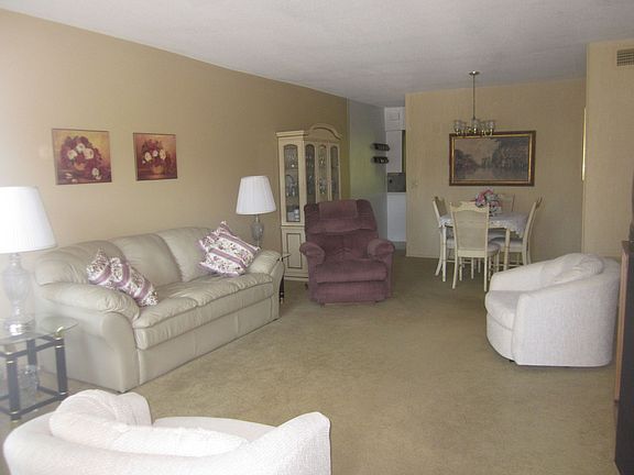 3rd image of 2380 World Parkway Blvd APT 32