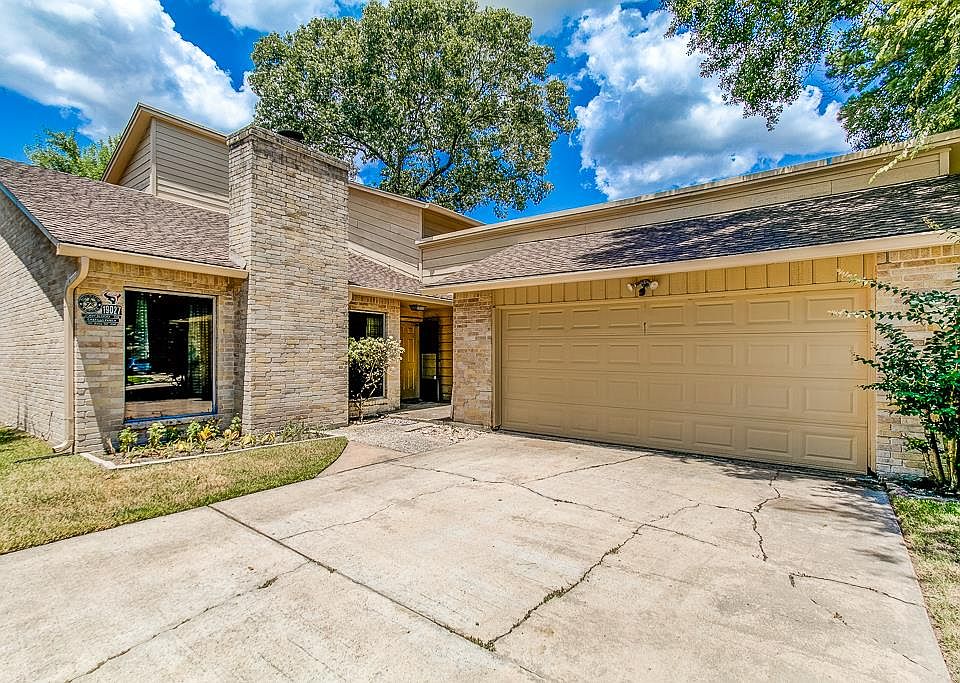 1st image of 19027 Jodywood Dr