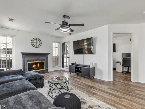 511 Clubhouse-6, Union Twp., NJ 07083