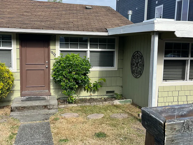 1822 Martin Luther King Jr Way — Photo 12