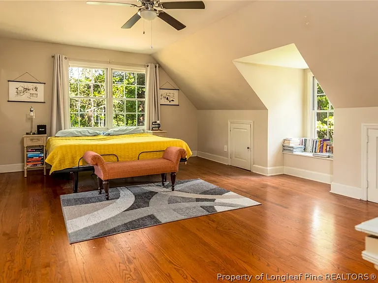 2718 Morganton Rd — Photo 14