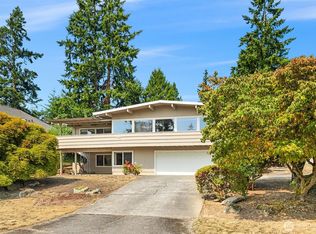 12456 SE 26th Pl, Bellevue, WA