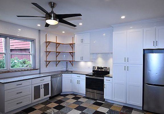 4th image of 152 N 8th St #2C