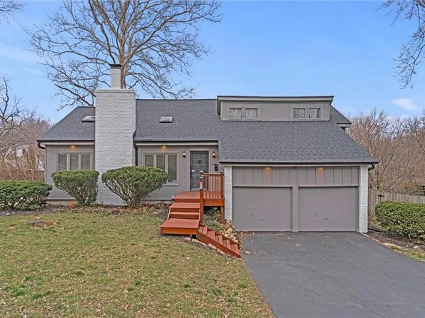 10416 W 52nd Cir, Shawnee, KS 66203