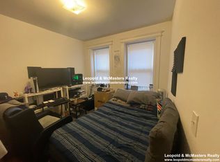 116 Warren St APT 9, Boston, MA 02135