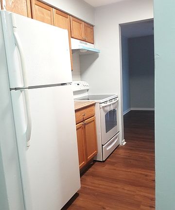 5th image of 3241 S 50th Ct