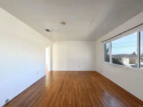 5th image of 5459 Timothy Dr