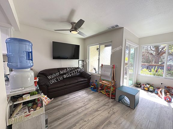 5th image of 325 E Rice Ranch Rd