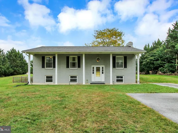 630 Mehring Rd, Littlestown, PA 17340