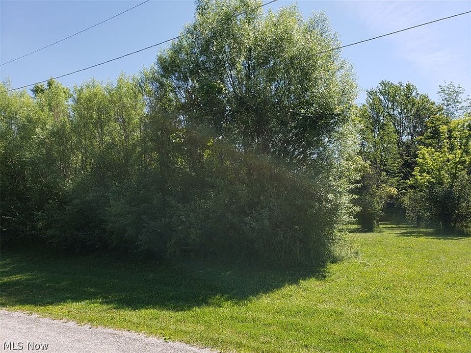 1st image of Birchbark Dr