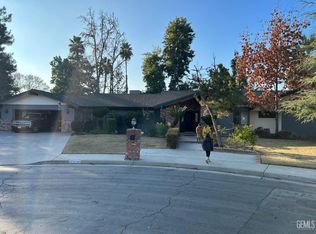 7808 Buena Tierra Ct, Bakersfield, CA 93309