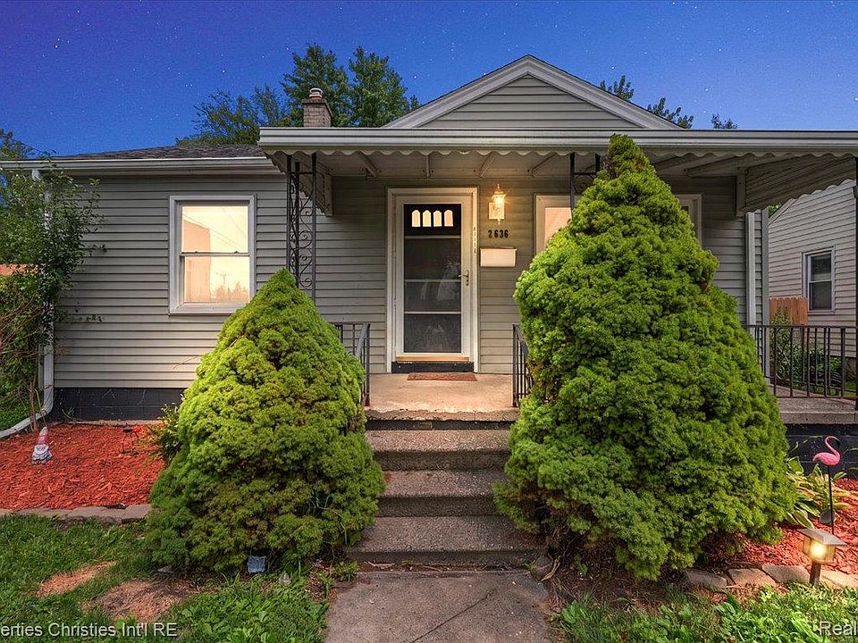 1st image of 2636 McDowell St