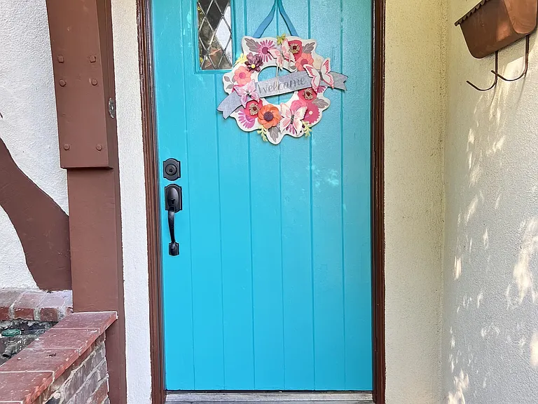 324 N Story Pl — Photo 18