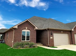10212 Florida Ln, Crown Point, IN 46307