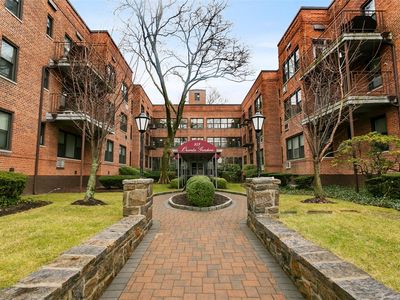 953 W Boston Post Road #3B, Mamaroneck, NY, 10543