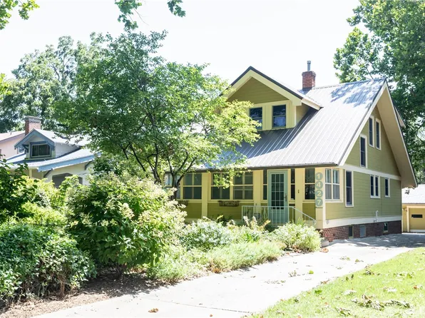 1427 Thompson Ave, Des Moines, IA 50316
