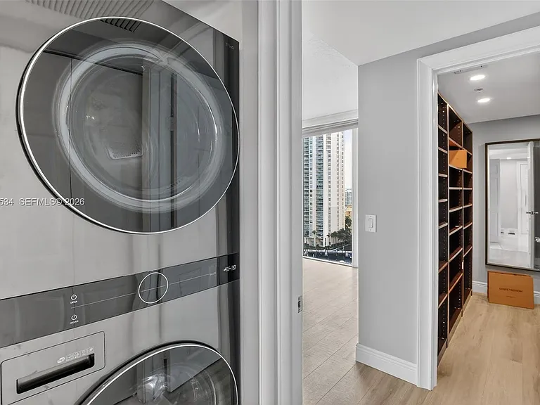 3370 Hidden Bay Dr #1501 — Photo 37