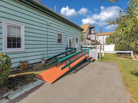 5th image of 22 Barry St