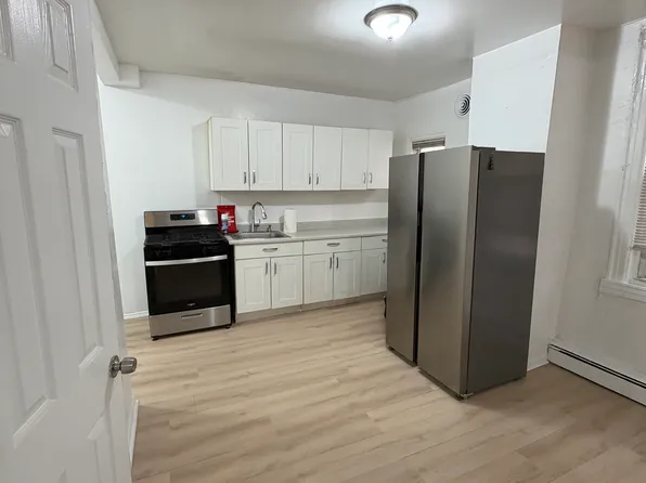 28-22 43rd Street image 1 of 12