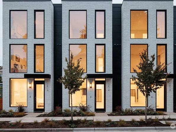 1416 Orange Place N, Seattle, WA 98109