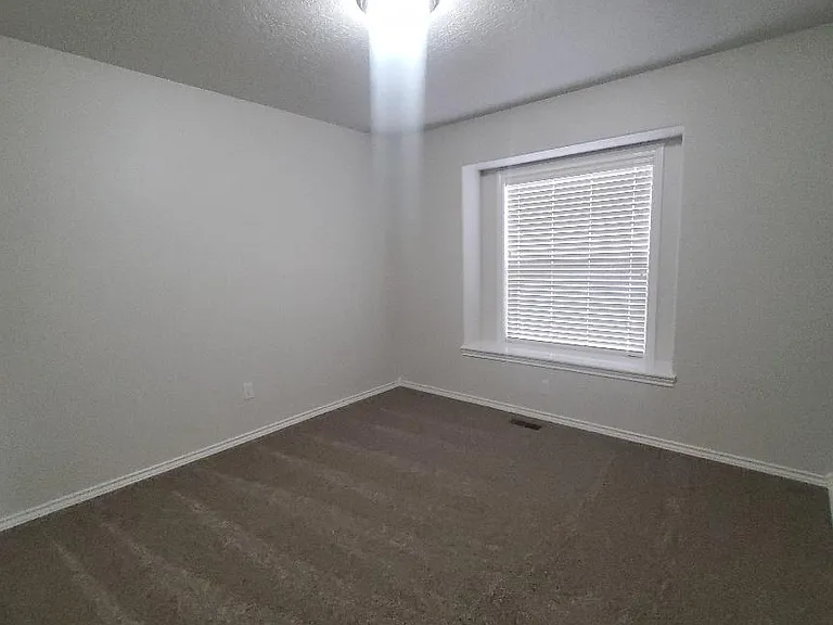 4111 E Iris Ct — Photo 11