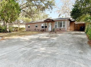 2006 W Meadowbrook Ave, Tampa, FL 33612