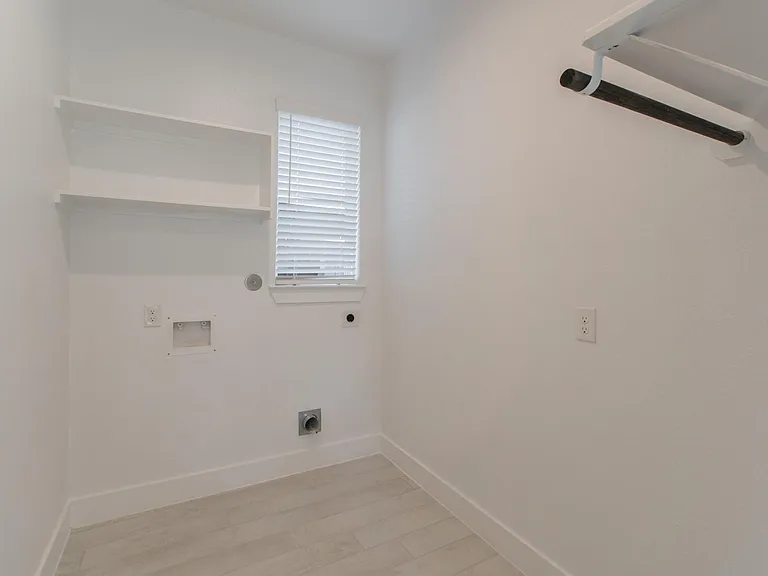 114 Hidden Peak Dr — Photo 41