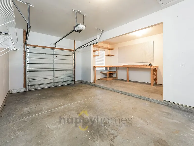 231 Xavier St — Photo 20