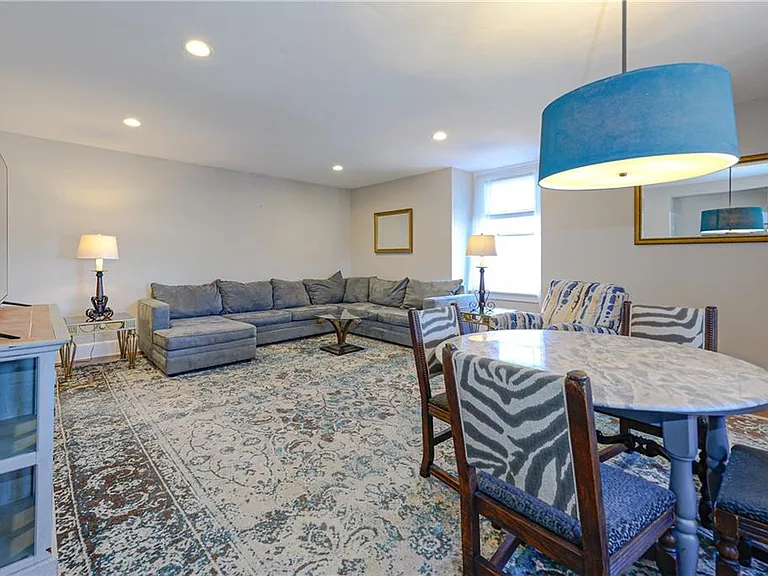 10 Pell St #3B — Photo 7