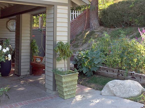 3rd image of 24248 Creekside Dr