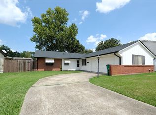825 Morningside Dr, Terrytown, LA 70056
